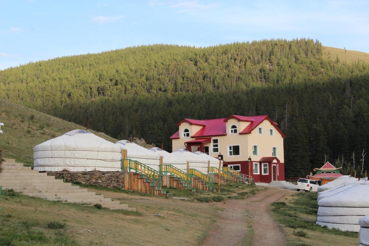 Готель Sara'S Camp Zuunmod Екстер'єр фото