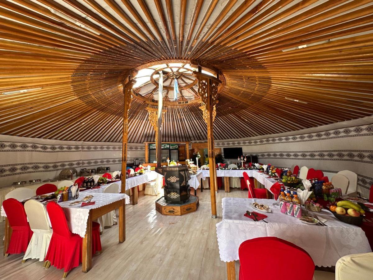 Готель Sara'S Camp Zuunmod Екстер'єр фото